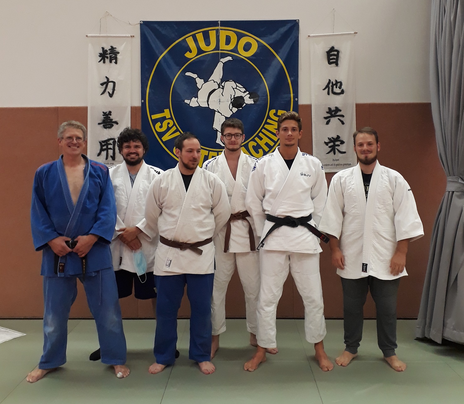 Präsidium bedankt sich bei Judo Übungsleitern