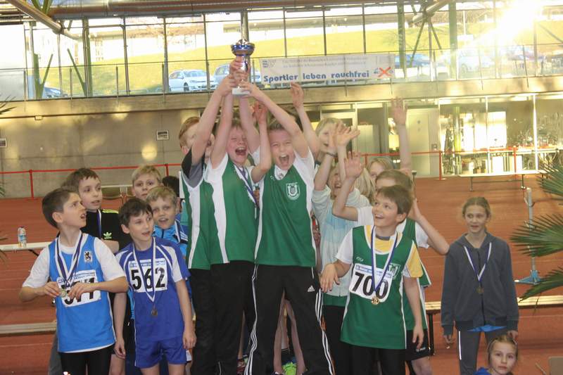 Leichtathletikjungen gewinnen Werner-von-Linde-Cup und die Mädchen werden Dritte