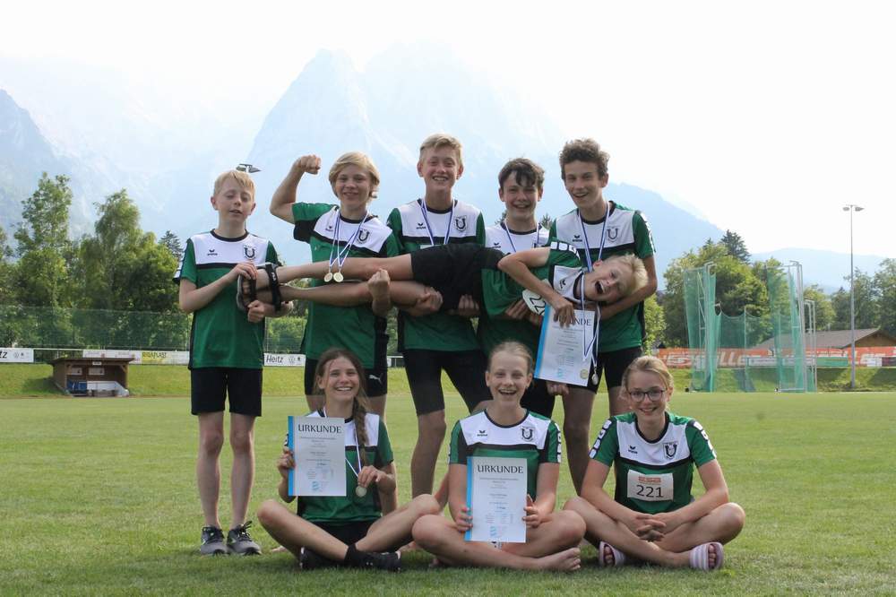 Leichtathletik: Leon Feigl und unsere U14-Jungenmannschaft gewinnen Oberbayerisches Gold