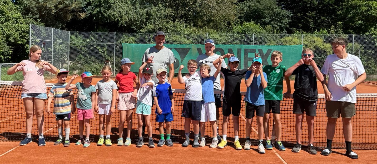 Tennis-Übungsleiter gesucht