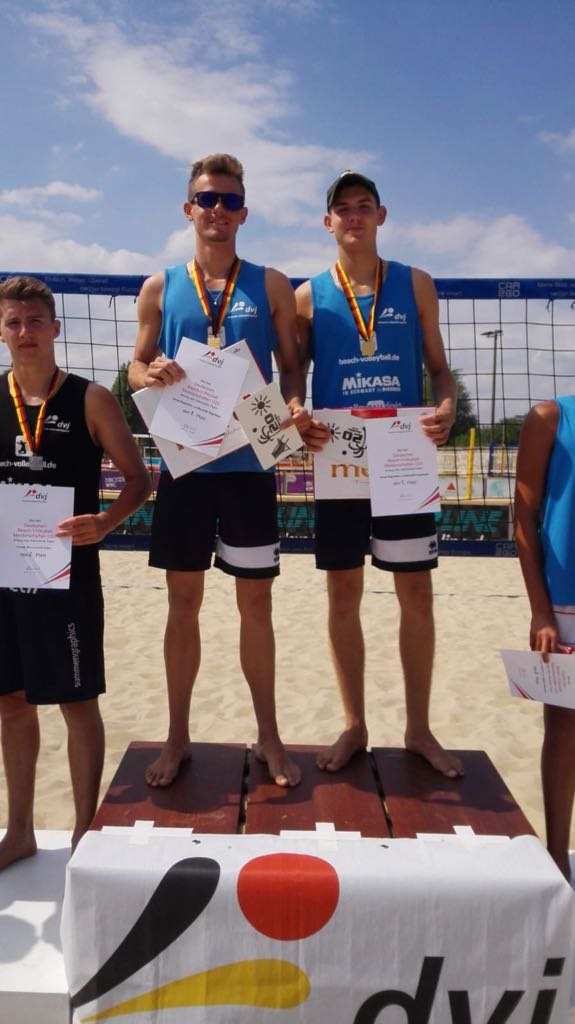 Volleyball: Goldjunge Sagstetter – wie in der Halle so im Sand